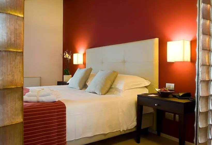 デラックストリプルルーム, Relais Dell'Olmo