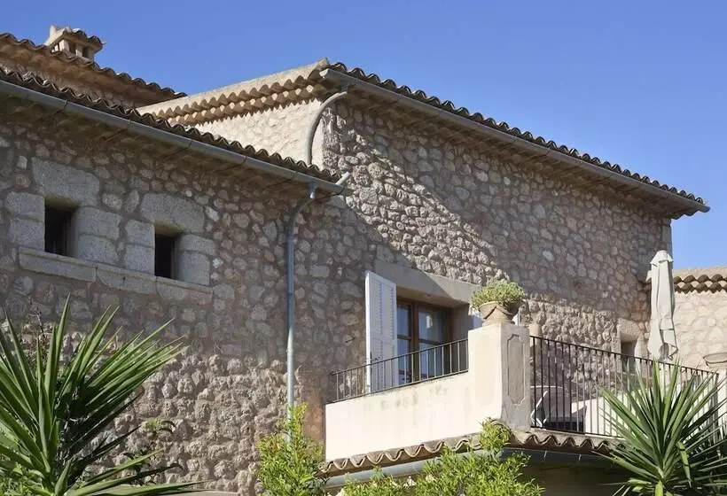 Superior Room with Terrace, Finca Ca'n Quatre