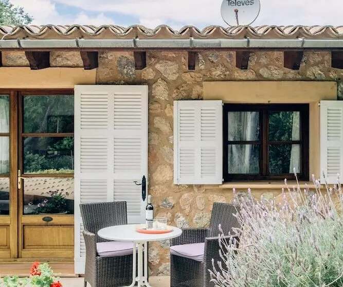سوئیت جونیور با تراس, Finca Ca'n Quatre