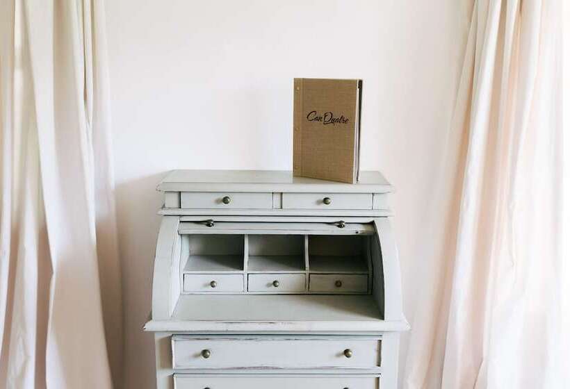 سوئیت جونیور با تراس, Finca Ca'n Quatre