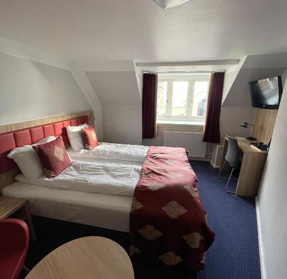 スタンダードルーム, Skandia