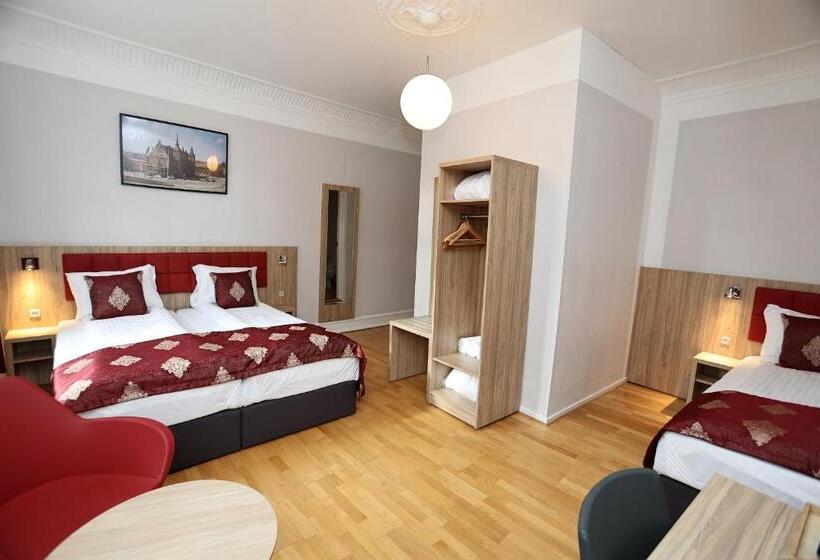 スタンダード４人部屋, Skandia