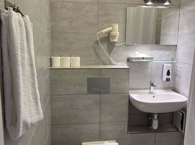 Номер Стандарт, Skandia
