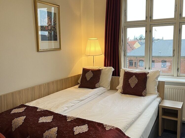 ベーシックルーム, Skandia