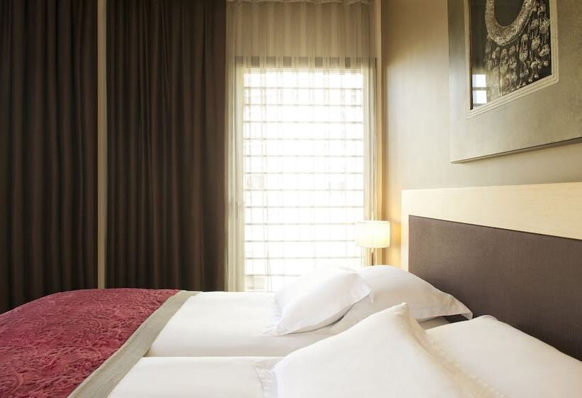 חדר סטנדרט לשלושה, Villa Emilia