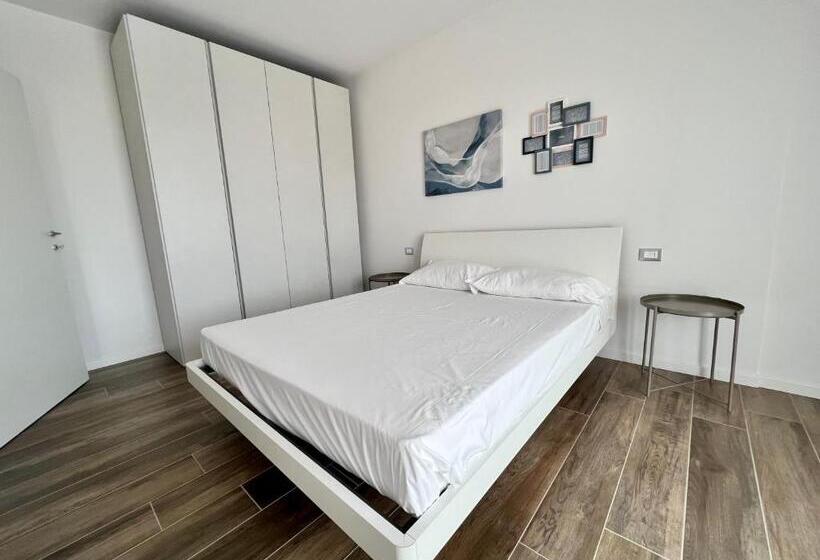 Апартаменты 1 Спальня Вид на Бассейн, Kristall Lago Residence