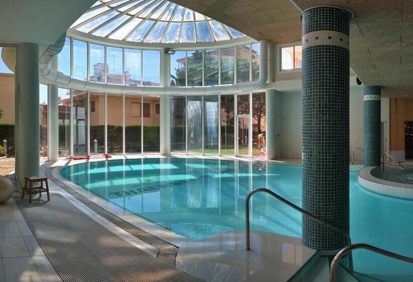 Номер Стандарт с Террасой, & Apartaments Thalassa Sport & Spa