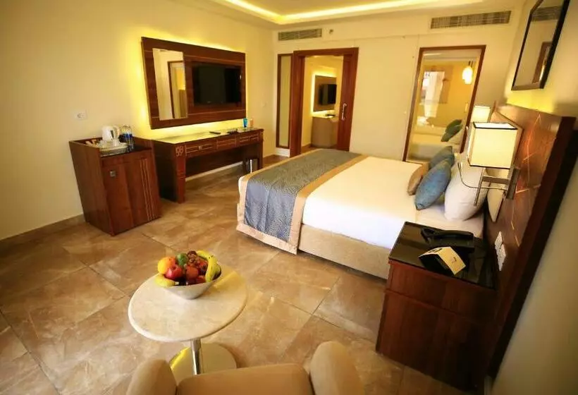 اتاق خانوادگی با چشمانداز باغ, Beach Albatros Aqua Park Hurghada