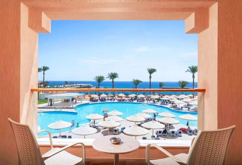 سوییت با چشمانداز دریا, Beach Albatros Aqua Park Hurghada