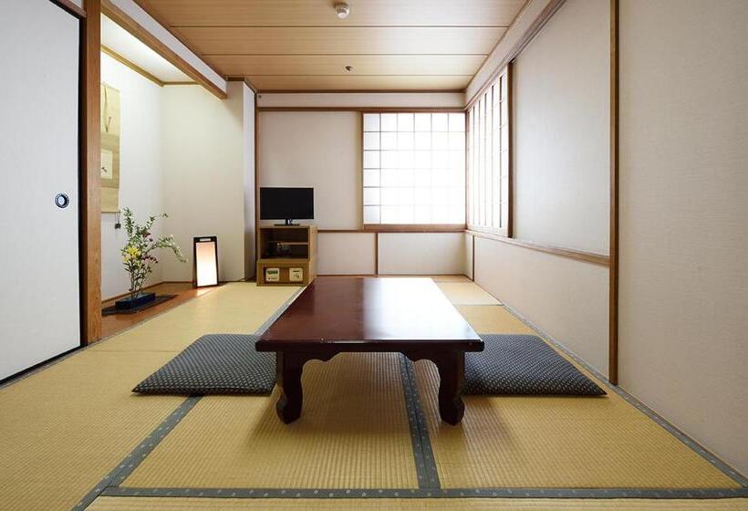 غرفة قياسية, Belmont