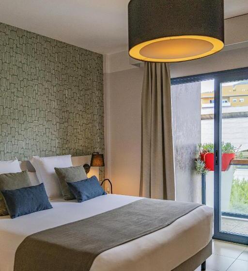 اتاق استاندارد با بالکن, Benahoare