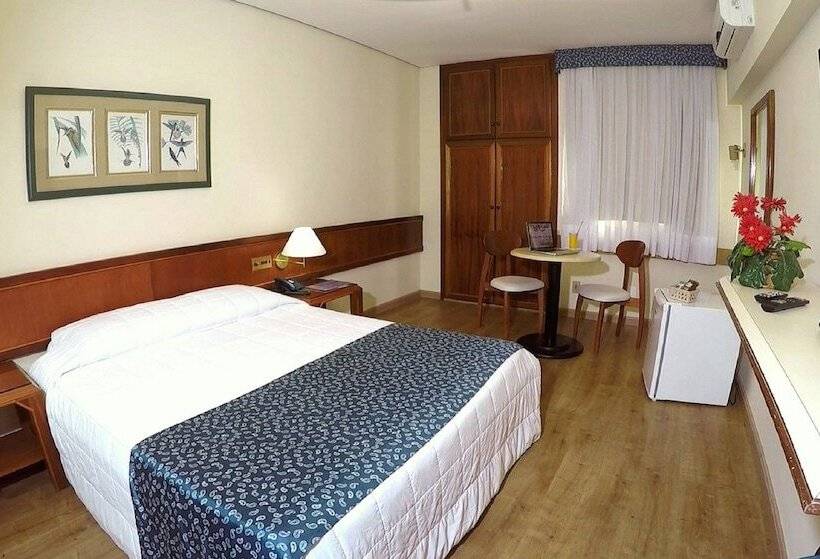 标准间, Crillon Palace