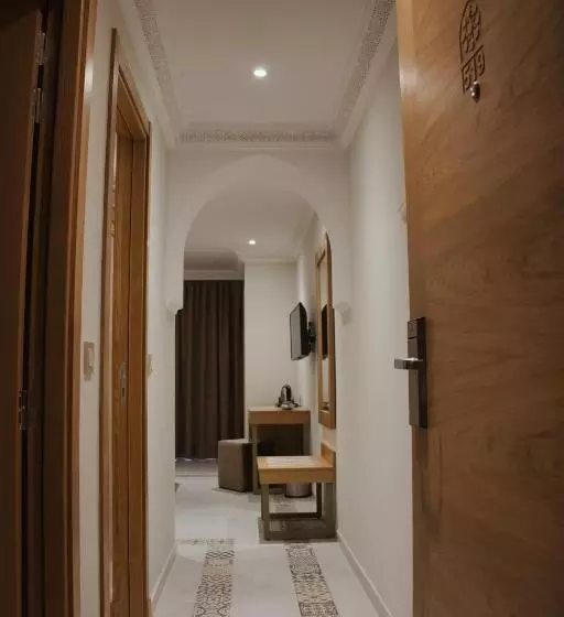 اتاق لوکس با چشم‌انداز استخر, Diwane Hotel & Spa Marrakech