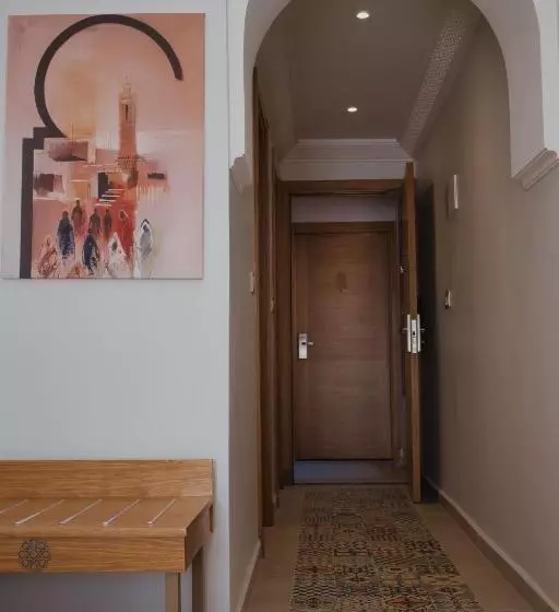 اتاق لوکس با چشم‌انداز استخر, Diwane Hotel & Spa Marrakech