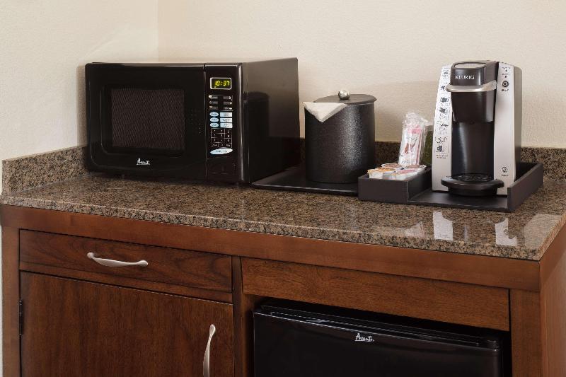 غرفة قياسية لذوى الاحتياجات الخاصة, Hilton Garden Inn Boca Raton