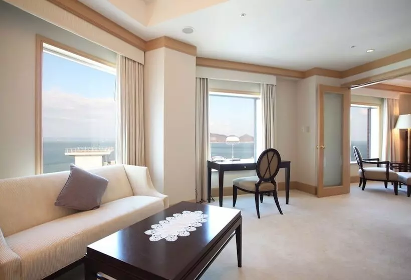 スイート, Jr Hotel Clement Takamatsu