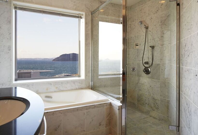 Номер Deluxe, Jr Hotel Clement Takamatsu