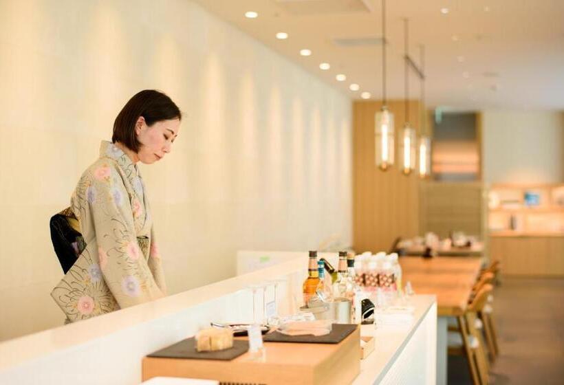 Номер Superior с Салоном, Kanazawa Tokyu