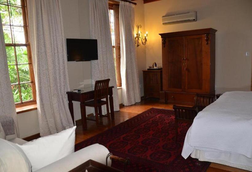 חדר משפחתי, Lemoenkloof Boutique