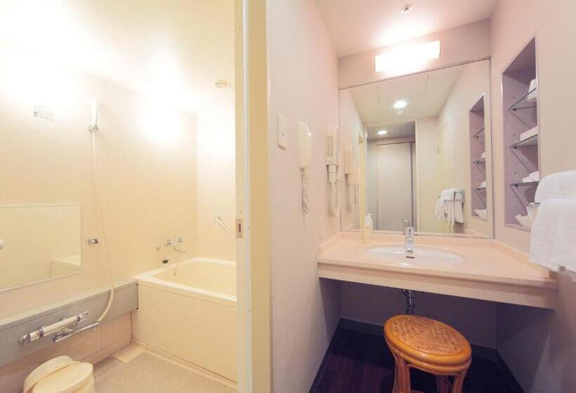 패밀리 룸, Nikko Nara