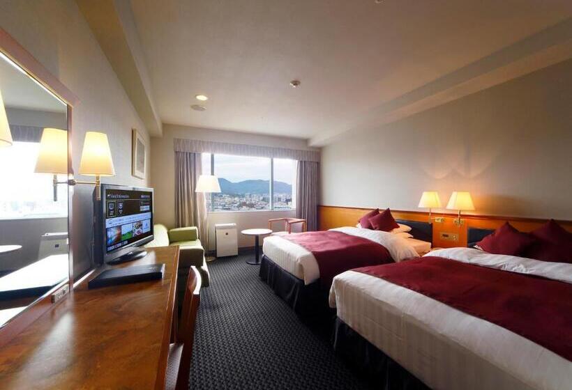 패밀리 룸, Nikko Nara