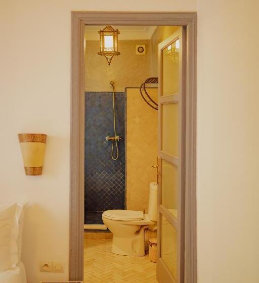 Standard Room King Size Bed, Outsite Marrakesh