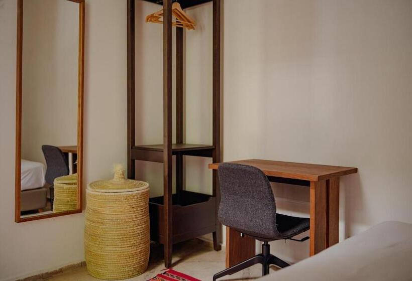 اتاق استاندارد با تخت بزرگ, Outsite Marrakesh