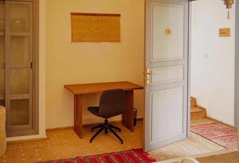 اتاق استاندارد با تخت بزرگ, Outsite Marrakesh