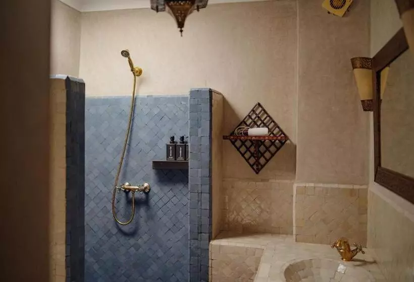 اتاق سوپریور, Outsite Marrakesh