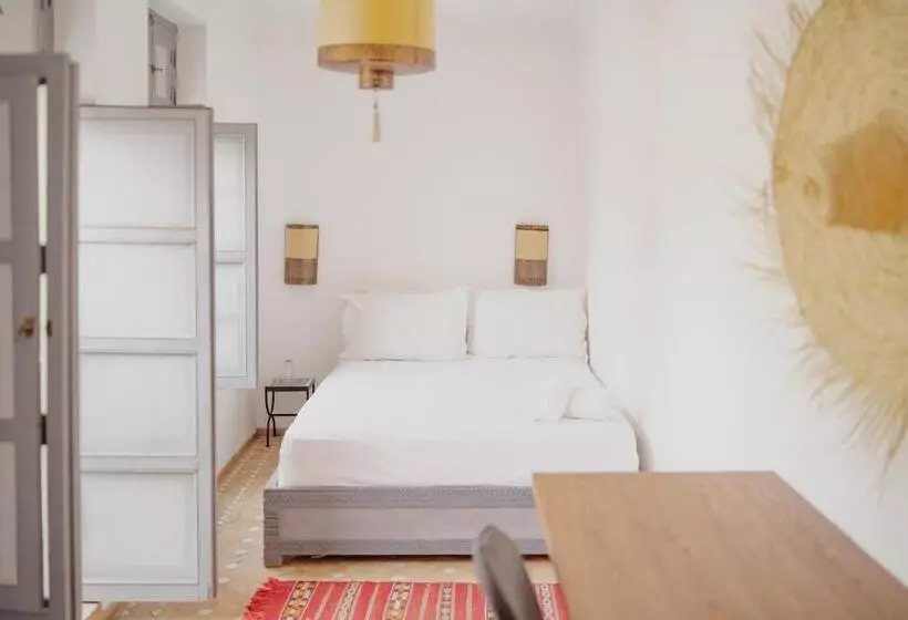 اتاق سوپریور, Outsite Marrakesh