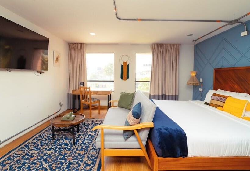 Номер Deluxe, Selina Chapinero Bogota