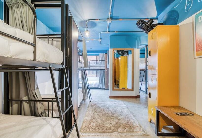 سرير فى غرفة مشتركه, Selina Chapinero Bogota