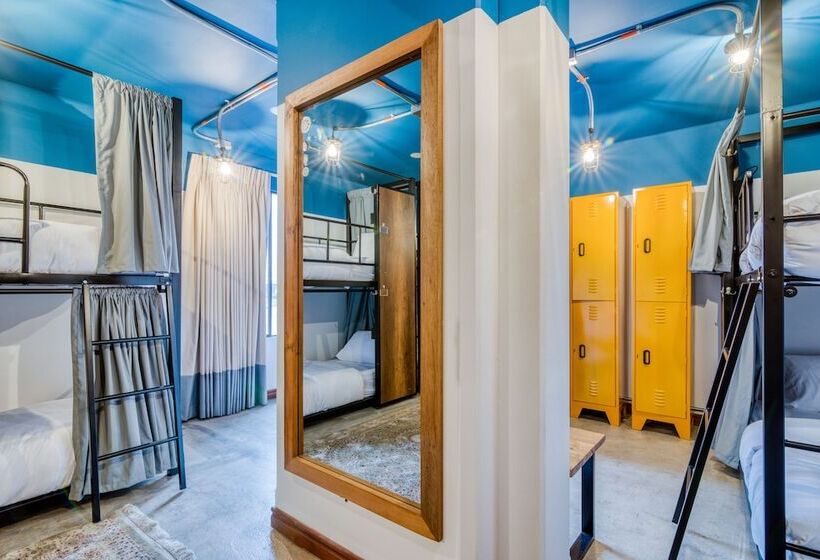 سرير فى غرفة مشتركه, Selina Chapinero Bogota