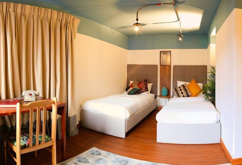 إستوديو قياسى, Selina Chapinero Bogota