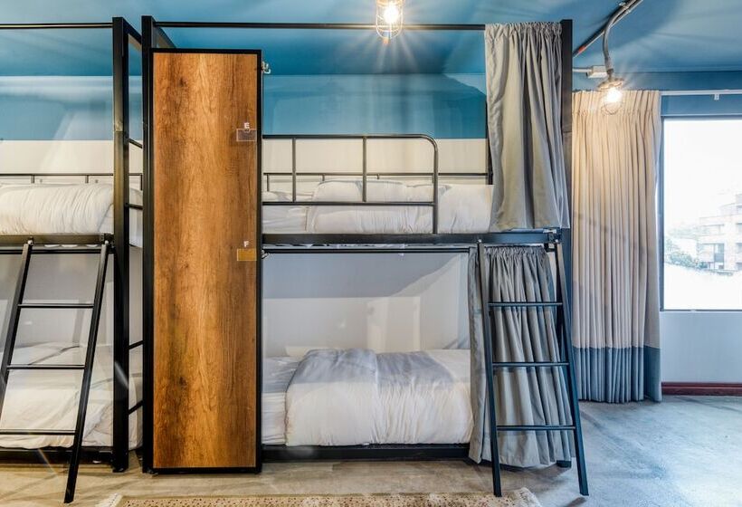 سرير فى غرفة مشتركه, Selina Chapinero Bogota