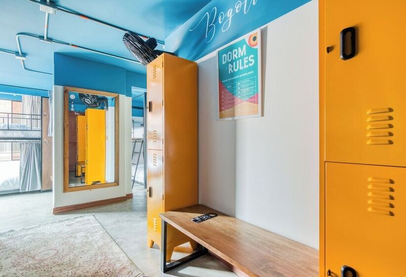 سرير فى غرفة مشتركه, Selina Chapinero Bogota