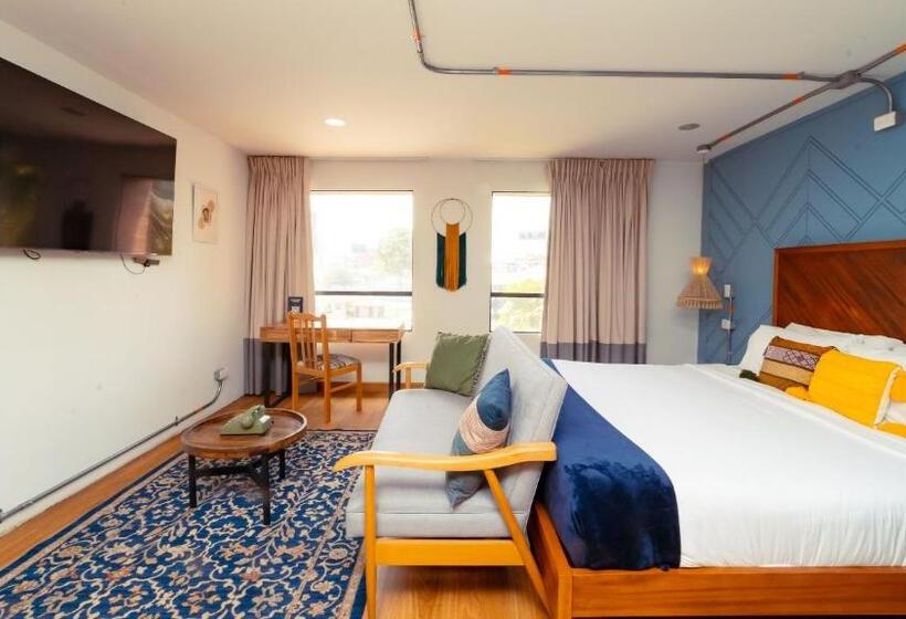 Номер Deluxe, Selina Chapinero Bogota