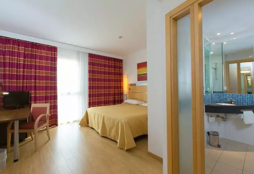 اتاق استاندارد, Unaway Cesena Nord
