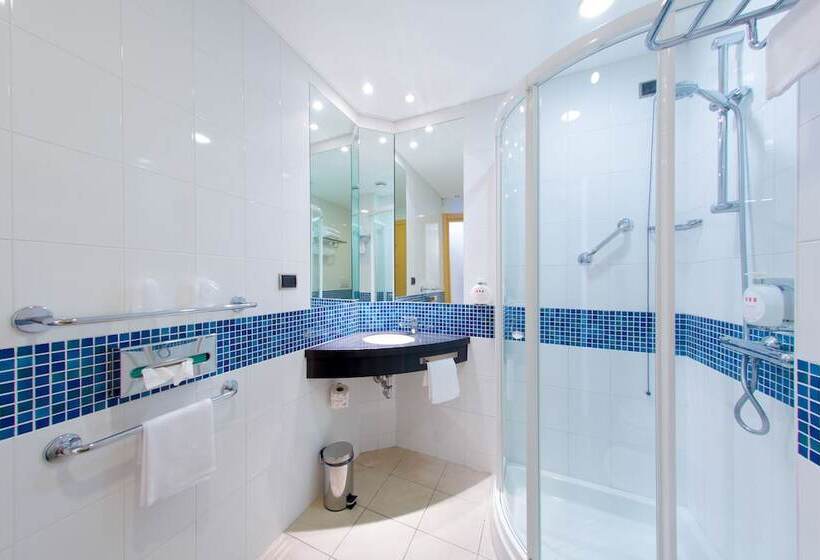 标准间, Unaway Cesena Nord