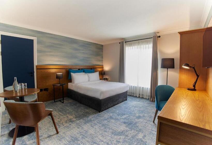 اتاق استاندارد برای معلولان, Waterford Marina