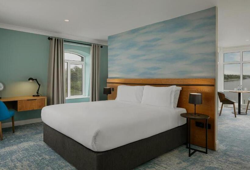 Junior suite with river view, Waterford Marina