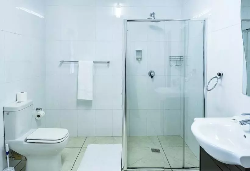 デラックスルーム, Woodbridge Lodge