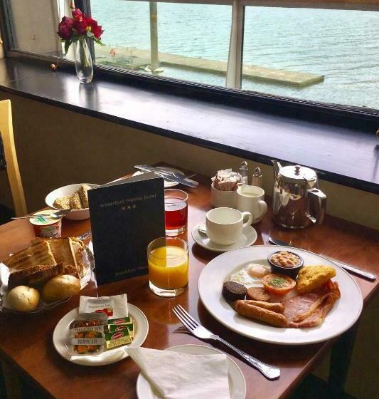 스탠다드 룸, Waterford Marina