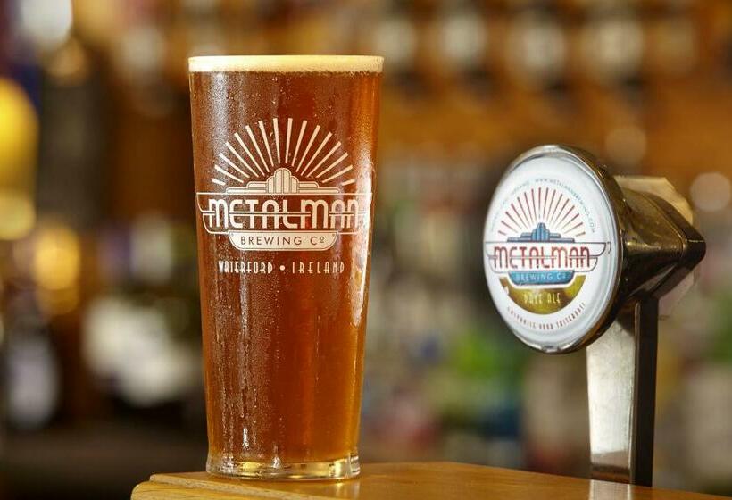 اتاق استاندارد, Waterford Marina