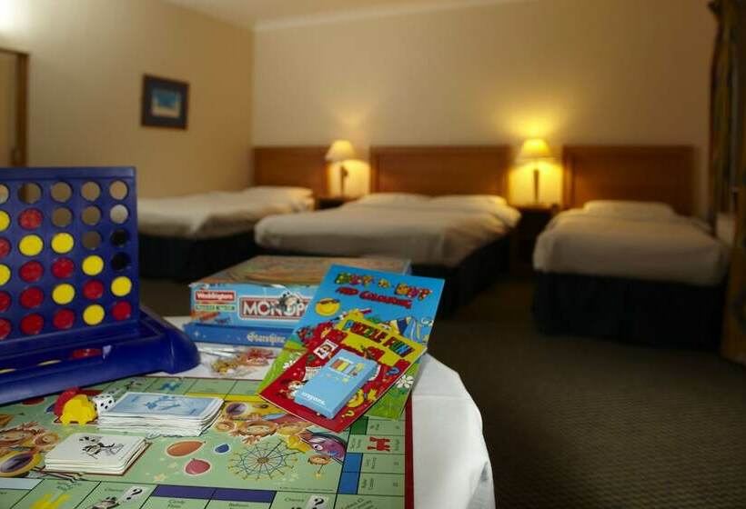 اتاق استاندارد سه نفره, Waterford Marina