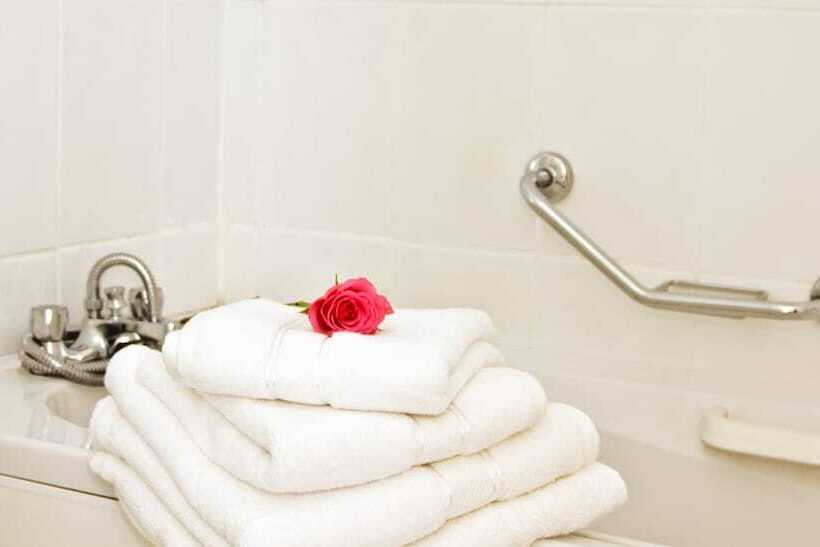 اتاق استاندارد سه نفره, Waterford Marina