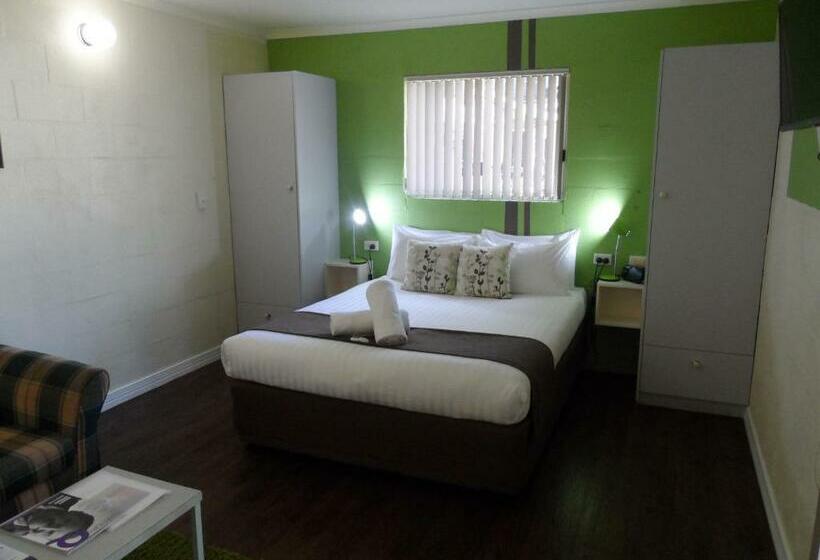 标准工作室, Alice On Todd Apartments