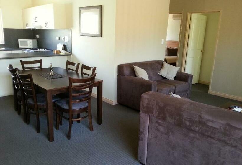 דירת דלוקס 2 חדרי שינה, Alice On Todd Apartments