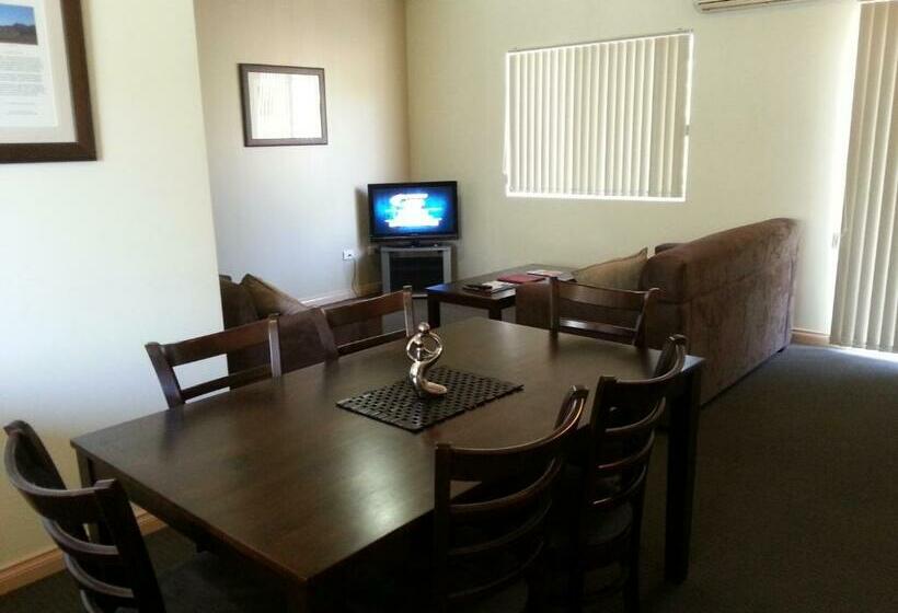 דירת דלוקס 2 חדרי שינה, Alice On Todd Apartments