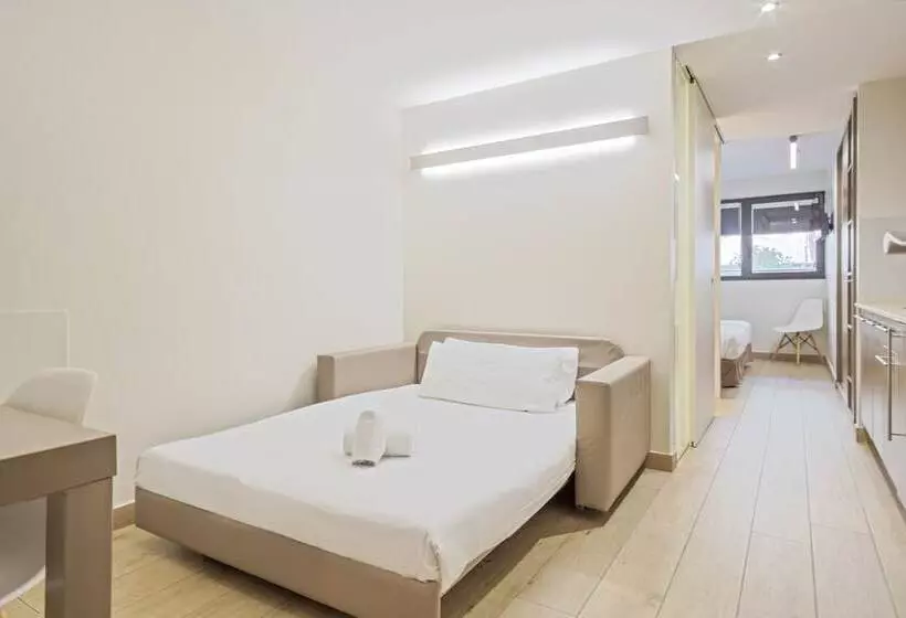 اتاق خانوادگی, Aparthotel Bcn Montjuic